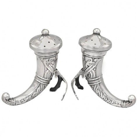 Pereche de solnițe Viking Revival din argint | atelier Rinno Greggio | cca. 1970