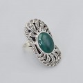 Inel statement în manieră Art Deco din argint decorat cu agat verde natural și incrustații de marcasite