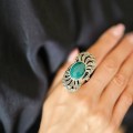 Inel statement în manieră Art Deco din argint decorat cu agat verde natural și incrustații de marcasite