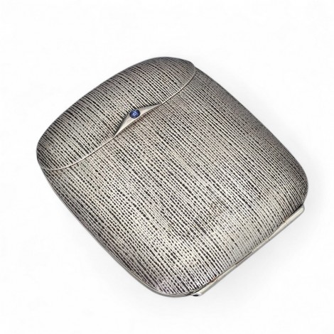 Elegantă tabacheră Art Deco din argint și safir cabochon | Franța cca. 1930