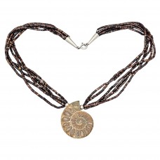 Vechi colier etnic amerindian Kewa din argint cu  heishi din scoică naturală și amonit fosilizat | artizan Joe Tortalita cca. 1955