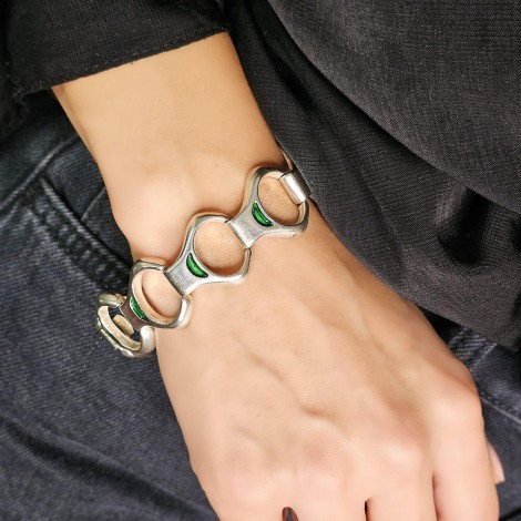 Brățară modernistă mid-century din argint cu accente cromatice de email verde champlevé | atelier Conti & Baldini | anii' 60