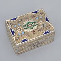 Cutiuță din argint masiv cu accente cromatice de aurire și email cloisonne policrom | Turcia cca. 1950