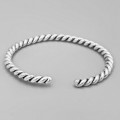 Brățară cuff unisex din argint torsadat și volumizat | new old stock