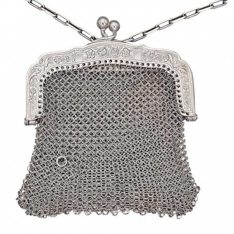 Colier accesorizat cu pandant porte-monnaie chatelaine de perioadă Belle Epoque din argint | Franța cca. 1900