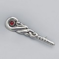 Broșă antique autentică Art Nouveau scandinavă Skonvirke manufacturată în argint și carneol natural | Danemarca cca. 1910