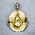 Broșă-pandant antique de perioadă victoriană în manieră Biedermeier din argint aurit decorată cu onix și perluță naturală | Germania cca. 1900