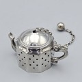 Inedit infuzor pentru ceai din argint stilizat sub forma unui ceainic miniatural | atelier Casamonti Fulvio | Florența cca. 1960