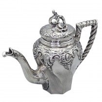 Ceainic vienez miniatural din argint în manieră neo-rococo pentru servire solitaire | Austro-Ungaria cca. 1880