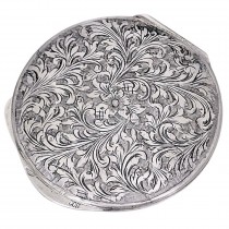 Pudrieră Art Deco din argint abundent decorată prin gravare manuală | Italia cca.1945