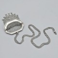 Colier din argint accesorizat cu pandant porte-monnaie chatelaine de perioadă Belle Epoque din argint | Franța cca. 1900 