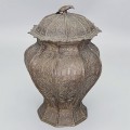 Vas ceremonial pentru ulei din alamă - cultura Minangkabau | Padang Highlands - Sumatra cca. 1900