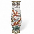 Impresionantă vază cloisonné cu decor ' Er Long Xi Zhu ' |  China sec. XX