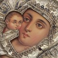 Icoană veche ortodoxă "Maica Domnului cu Pruncul" (Glykophilousa) | tempera pe lemn cu ferecătură în argint de secol XVIII | școala rusească
