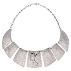 Colier statement Egyptian Revival Nefertiti din argint masiv cu incrustații de lapis lazuli natural | atelier egiptean cca. 1970 