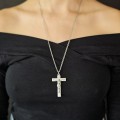 Colier sautoir din argint accesorizat cu un remarcabil Crucifix de perioadă Art Deco | atelier Londra - anul 1930