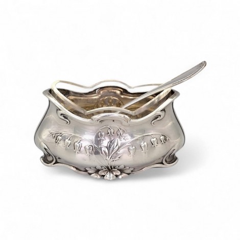 Solniță Art Nouveau din argint cu inserție din cristal și linguriță | atelier central - european cca. 1900 - 1910