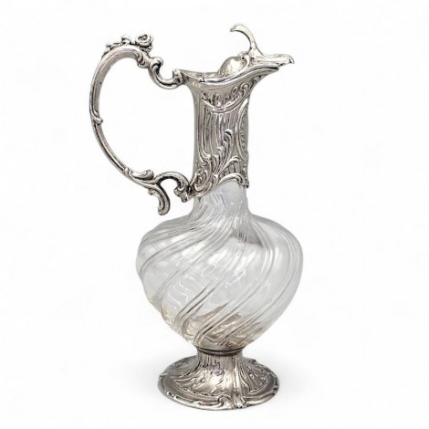 Carafă - decantor de perioadă Belle Epoque în manieră neo-rococo | sticlă și metal argintat | Franța cca. 1880 - 1900