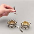 Pereche de solnițe din argint și sticlă în manieră neo-rococo | atelier central - european cca. 1900