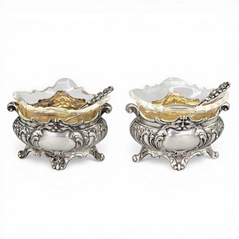 Pereche de solnițe din argint și sticlă în manieră neo-rococo | atelier central - european cca. 1900