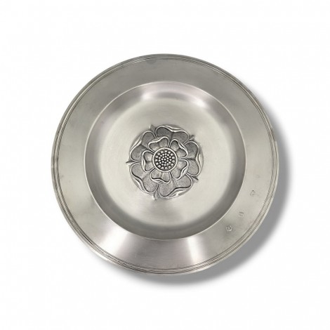 Platou din argint sterling "Tudor Rose Armada" | atelier  C. J. Vander Ltd., Londra - anul 1973
