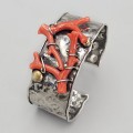  Brățară cuff manufacturată în argint martelat și coral natural de Sardinia | preloved