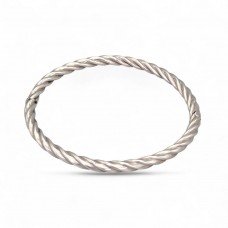 Elegantă brațară bangle din argint cu torsadă volumizată | preloved 2020s