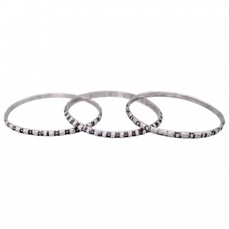 Lot compus din 3 vechi brățări etnice Amazigh, manufacturate în argint masiv | Maroc | prima jumătate a secolului XX 