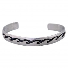 Brățară cuff amerindiană Hopi manufacturată în argint cu accente patinate | Statele Unite | preloved
