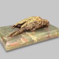 Prespapier „L’Oiseau Mort” în maniera lui Paul Comoléra din bronz dore și onix natural | Franța cca. 1880 - 1900