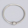 Brățară bangle PANDORA 'Stars & Galaxy' din argint cu incrustații de cristale cz | preloved