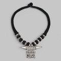 Colier etnic indian manufacturat în bumbac împletit și argint prevăzut cu amuletă Hirz | preloved