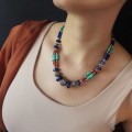 Colier etnic indian manufacturat în argint decorat cu turcoaz natural, lapis lazuli și coral natural | Rajasthan - India | a doua jumătate a secolului XX