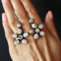 Remarcabili cercei statement Boho Style manufacturați în argint și piatra lunii naturală | India