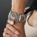 Veche brățară statement „ Rhodos Heritage ”, manufacturată în argint, decorată cu marcasite și panouri laminate cu aur rosé | Grecia - atelier Rhodos | cca. 1920 - 1930