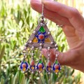 Fibulă etnică Kabyle ' Ibzimen ', manufacturată în din argint emailat și coral natural | triburile Benni Yenni - Algeria | prima jumătate a sec. XX