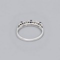 Rafinat inel vintage "Classic Five-Stone" din aur alb 18k cu diamante și safire naturale | cca. 1970