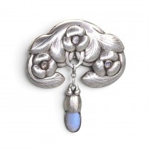 Broșă Art Nouveau - Skonvirke semnată Evald Nielsen, manufacturată în argint și piatra lunii naturală | Danemarca cca. 1910 - 1915