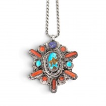 Colier din argint torsadat, accesorizat cu o remarcabilă amuletă sino-tibetană Mandala manufacturată în argint decorată cu turcoaz natural himalayan, coral și sodalit | Nepal cca. 1970
