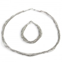 Set de bijuterii etnice Navajo Liquid Silver din argint sterling, compus din colier și brățară | Statele Unite cca. 1970 - 1990