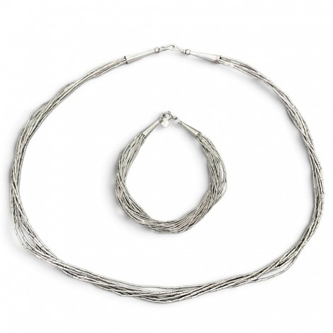 Set de bijuterii etnice Navajo Liquid Silver din argint sterling, compus din colier și brățară | Statele Unite cca. 1970 - 1990