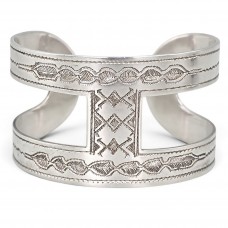  Brățară cuff Romanian Heritage manufacturată în argint | colecția Ancient Symbols - atelier ArtAntik