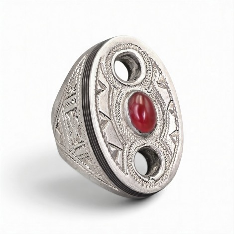Inel statement tuareg bijuterie de autor, manufacturat în argint intarsiat cu abanos și carneol natural | colecția "Ancient Symbols" by ArtAntik Gallery