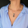 Rafinat colier din argint, accesorizat cu pandant de autor, designer Heidi Bassett Blair, decorat cu agat druzitic, sidef natural de perlă și incrustații de cz albe și negre | atelier HBB Design | preloved 2000’s