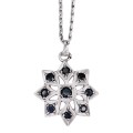 Colier din argint accesorizat cu pandant amuletic Mandala, manufacturat în argint și safire naturale | India