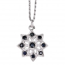 Colier din argint accesorizat cu pandant amuletic Mandala, manufacturat în argint și safire naturale | India