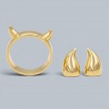 Inedit set de bijuterii Nasty Horns din argint placat cu aur galben | cercei stud și inel | design minimalist contemporan | new old stock