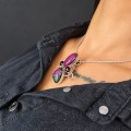Colier statement din argint, accesorizat cu un spectaculos pandant artizanal Studio Jewelry, manufacturat în argint cu rubin în zoisit și granate naturale | preloved