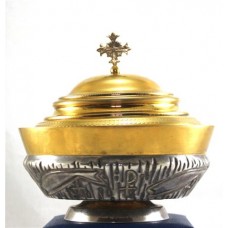 vas liturgic: ciboriu pentru anafura si pasca. alama argintata si alama aurita!