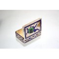 cutie pentru pastile/tutun ( pill box/snuff box). argint cu email plique a jour si sidef